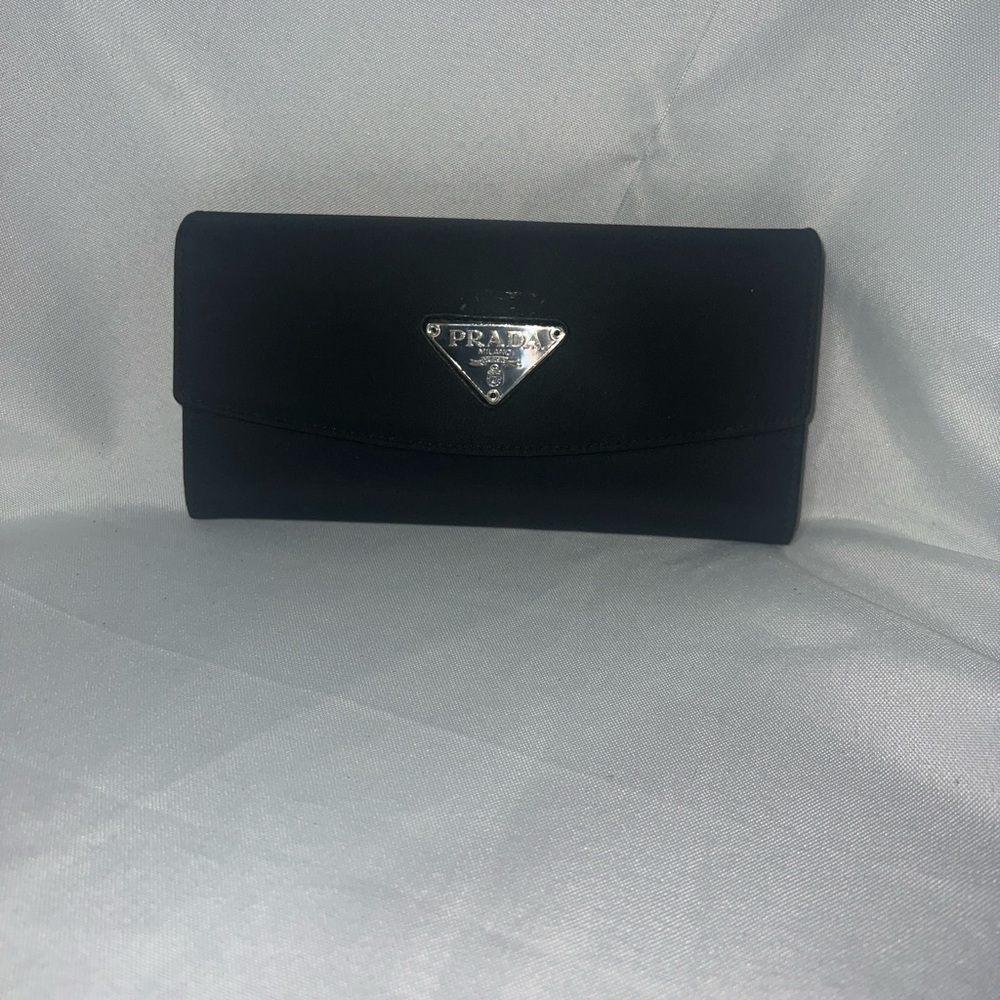 Sleek Black Triangular Logo Wallet